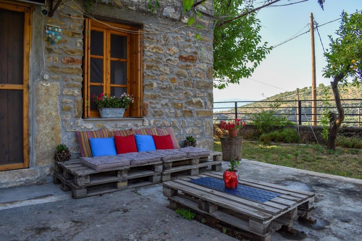 Coastal Stone Hideaway With Stunning Scenery Villa Kitriaí Eksteriør billede